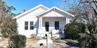 216 Singleton Avenue Gallery 1