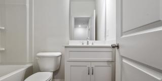 READY!!! 3 bedroom Townhome at South Lawn - Downtown Lawrenceville READY!!! 3 bedroom Townhome at South Lawn - Downtown Lawrenceville Gallery 24
