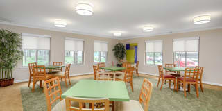 Farmington Oaks Gallery 24