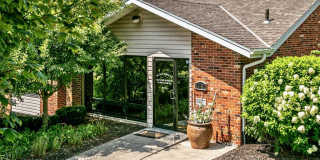 Club at Highland Park Gallery 17