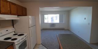 #410 OAK MANOR Gallery 3