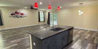 1159 MACFARLANE AVENUE Gallery 14