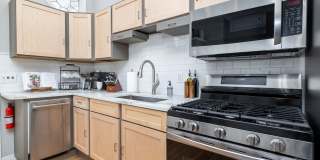 Fully Furnished Cottage by Yale Gallery 13