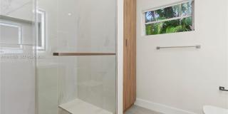 1261 Northeast 98th Street Gallery 32