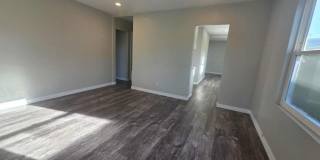 2661 Commercial Street Gallery 5