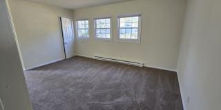 1025 Bradley Ln Gallery 14