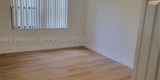 8290 Lake Dr Gallery 10
