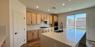 Spacious Southwest Las Vegas Gem | 5 Beds, Loft & 3,000+ Sq Ft Living Gallery 7