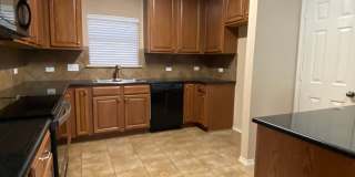 3 Bedroom 2.5 Bath with Office and Balcony in Cedar Park Town Center 3 Bedroom 2.5 Bath with Office and Balcony in Cedar Park Town Center Gallery 5