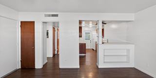 Charming 2BR Apartment in Fresno Gallery 12