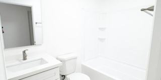 2637 S Manhattan Pl Gallery 12