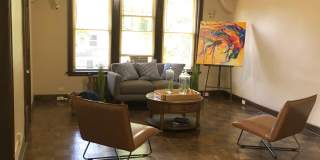 The Green Lodge Gallery 17