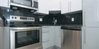 This is a steal for a 3 bed 2 bath in BROOKLINE!!! Gallery 4
