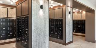 AMLI Lakeline Gallery 23