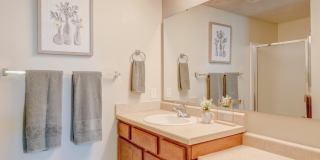 Meadows at Parkwood Gallery 35