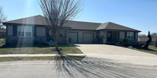 2 Bed | 2 Bath | 1 Car Attached Villa with Unfinished Basement Gallery 1