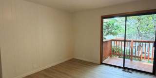 922 Maple Street Gallery 37