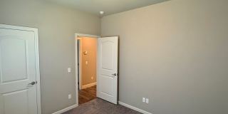 Fantastic 3 Bed 2 Bath with 3 Car Garage Gallery 19