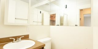 924 Shorewood Drive - B-16B-16 Gallery 21