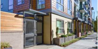 The Russell Apartments Gallery 19