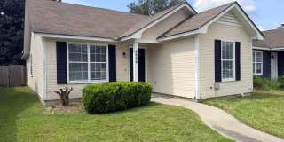 3BD/2B Home in Sawgrass Village Gallery 1