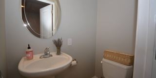 280 River St Gallery 9