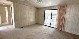 FIRST MONTH RENT FREE! Cute and Quiet 2/2 in N. Ft. Myers Gallery 8