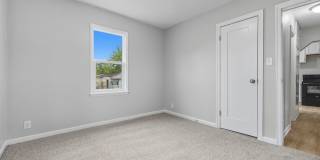 Charming 2-Bedroom Home – Recently Remodeled in Indianapolis Available NOW! Gallery 17