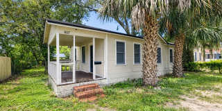 8127 Lexington Dr Gallery 2