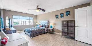 7940 E Camelback Road Gallery 33