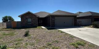 Stunning and Spacious 4 Bed Home! Parkview School District! Gallery 3