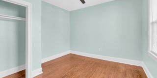 TCB/228 10th St Gallery 8