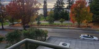 DOWNTOWN KIRKLAND 2 BED, 2.5 BATH TOWNHOME FOR RENT W WATER VIEWS! DOWNTOWN KIRKLAND 2 BED, 2.5 BATH TOWNHOME FOR RENT W WATER VIEWS! Gallery 1
