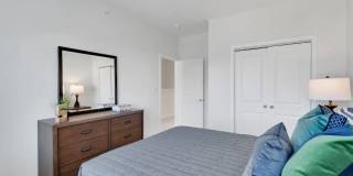 Summerhill Gallery 32