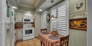 3050 NE 48th Ct Gallery 23