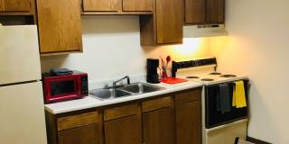 Sycamore Place Gallery 9