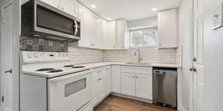 2 Bedroom Multi Family in Denver Gallery 9