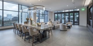 Maizon Brickell Gallery 18