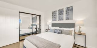 Darling Fully Furnished Condo Bathed in Natural Light Gallery 11