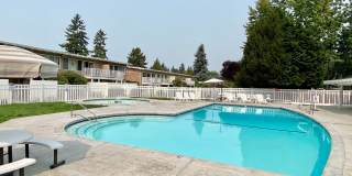 Charming Townhome in Bellevue's Newport Hills Community Gallery 17