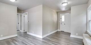 579 Mt. Vernon St. Gallery 5