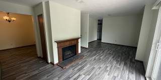 2504 26th Avenue Court - 18 Gallery 1