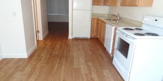 539 W Sierra Avenue Gallery 1