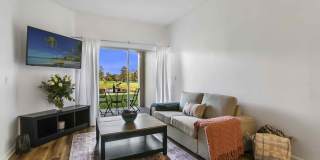2040 Greenview Shores Boulevard Gallery 2