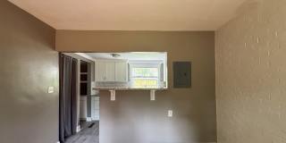 Charming 3 Bed 2 Bath Fayetteville Home Gallery 8