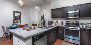 Hollister Village Gallery 9