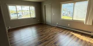 Riverside Drive 608 Gallery 1