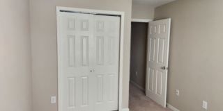 Beautiful 3 Bedroom Townhouse with AMENITIES GALORE- 18 MINS FROM DOWNTOWN TAMPA Gallery 27