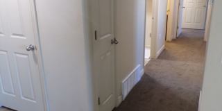 Great 3 Bed 2 Bath Sandy Condo!! Great 3 Bed 2 Bath Sandy Condo!! Gallery 8