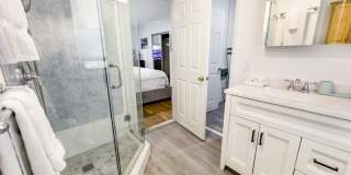 235 Cardinal Medeiros Avenue - 1 Gallery 20